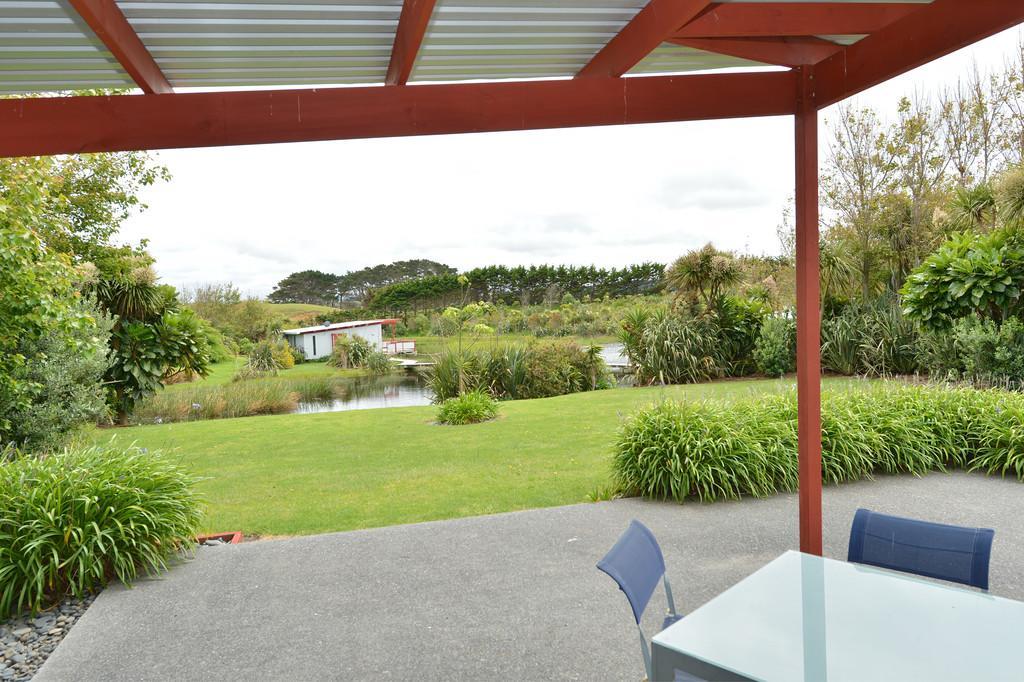 The Lakes - Kai Iwi Lakes Exclusive Retreat Kaihu Exterior foto